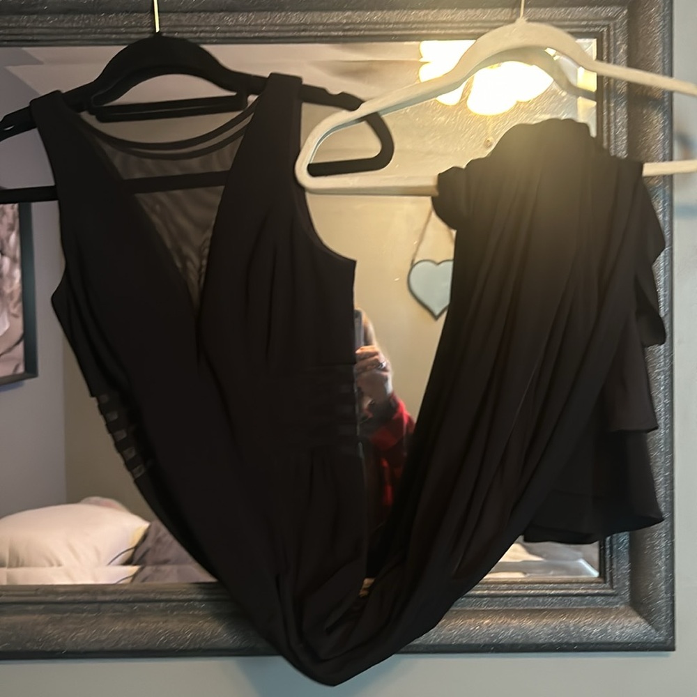 BLACK DRESS